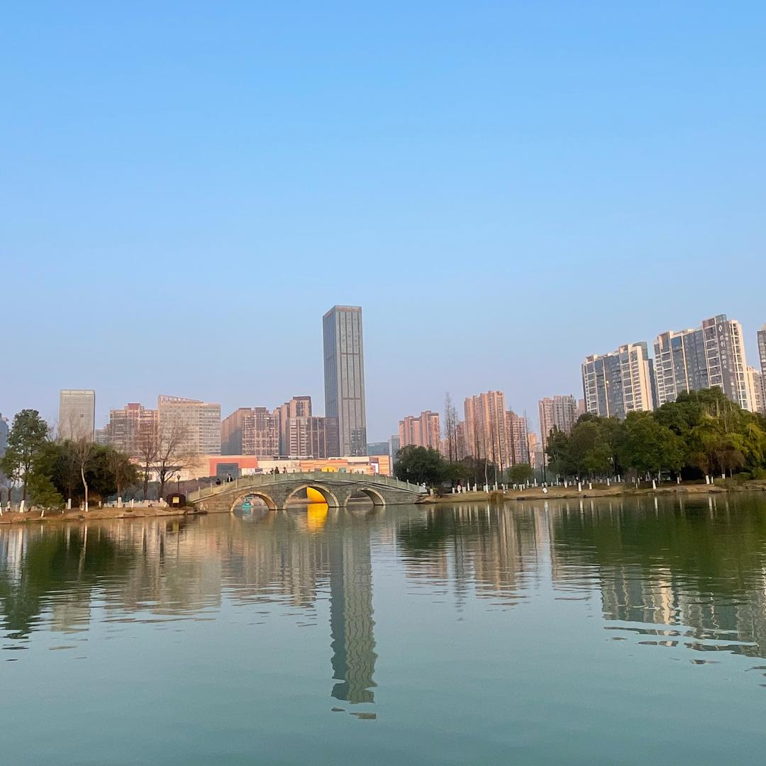 扶余市文悦澜生活用品馆（个人独资）文悦澜夏客服号