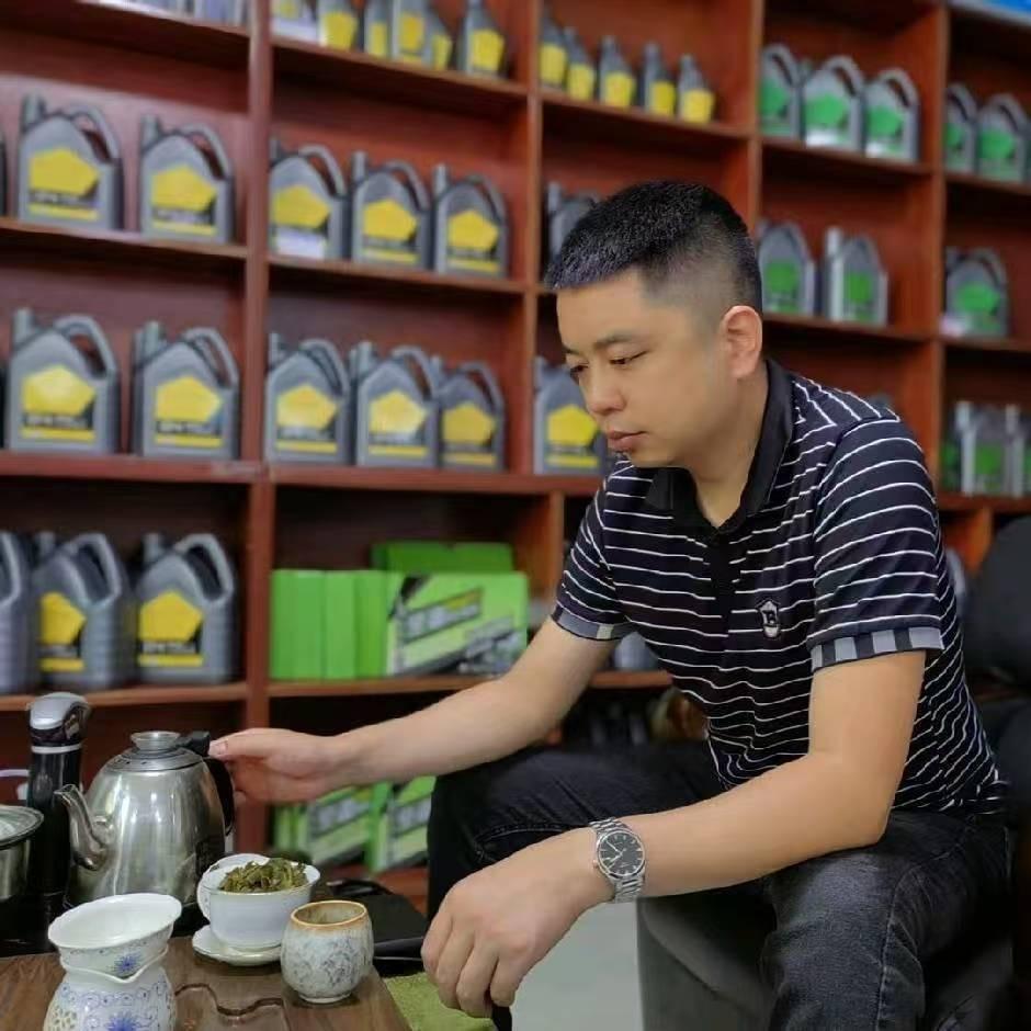 巧手名车(立新大道店)专注大保养