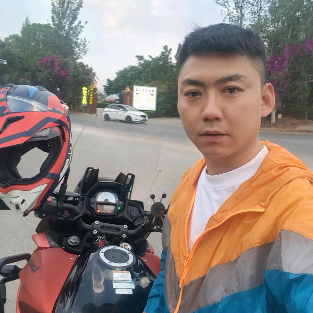 宜良途虎养车小秦