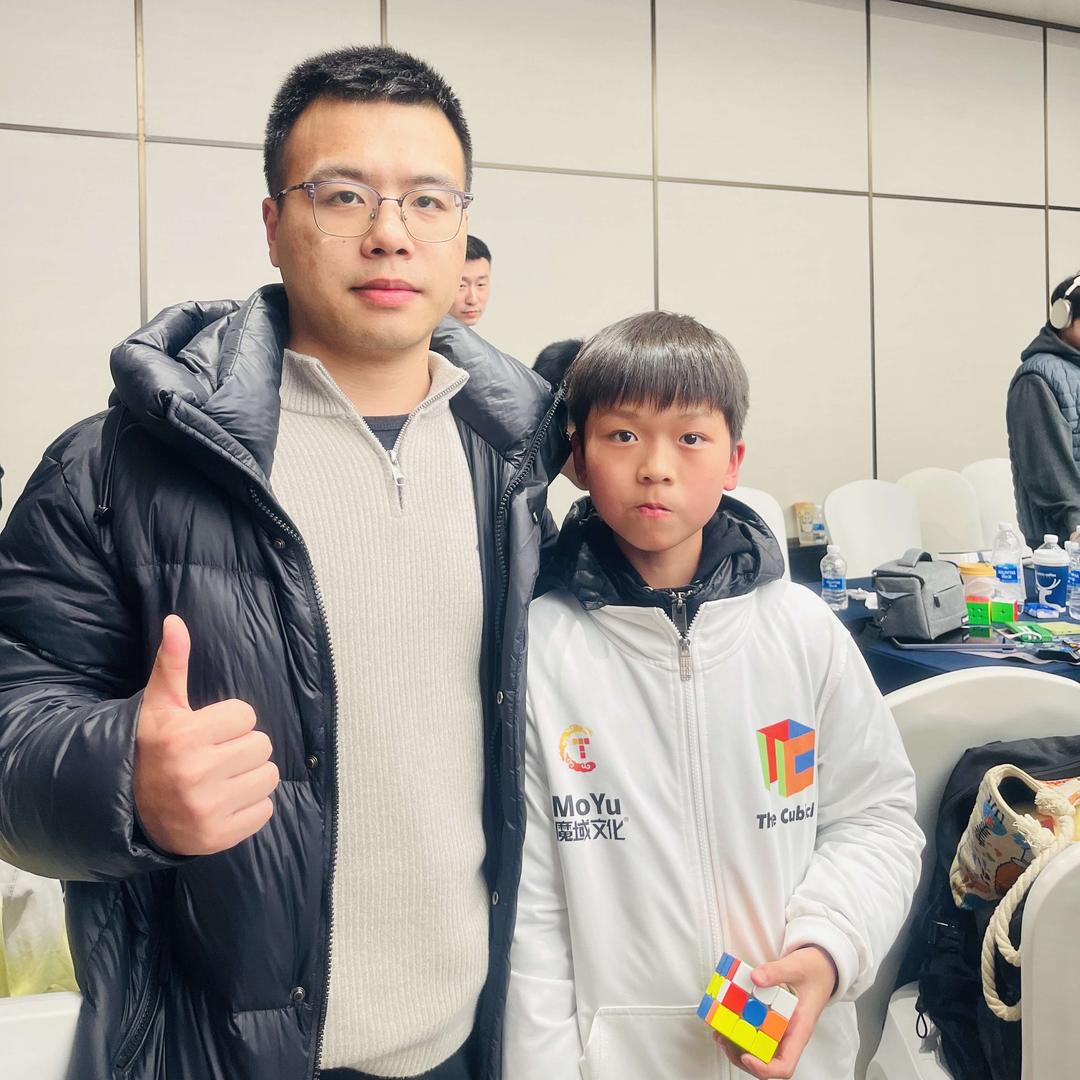 小冯魔方编程官方号