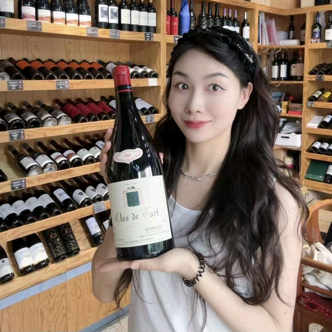 葡轩红酒汉街店云姐