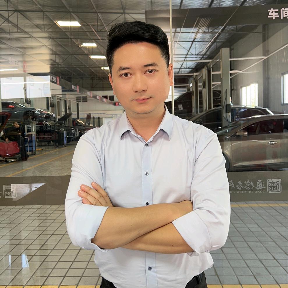 夏助理(遂宁通德汽车)