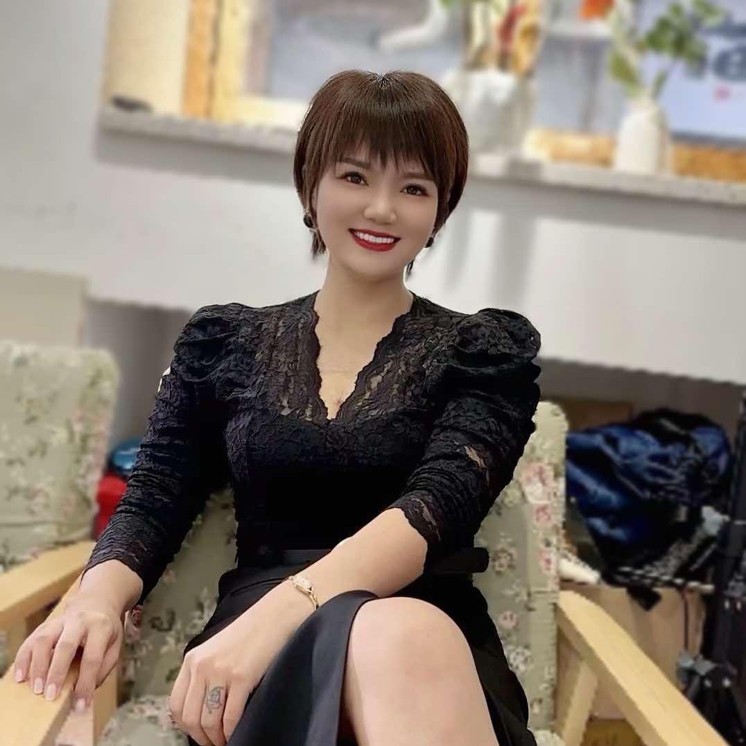 上栗小雪眉形设计