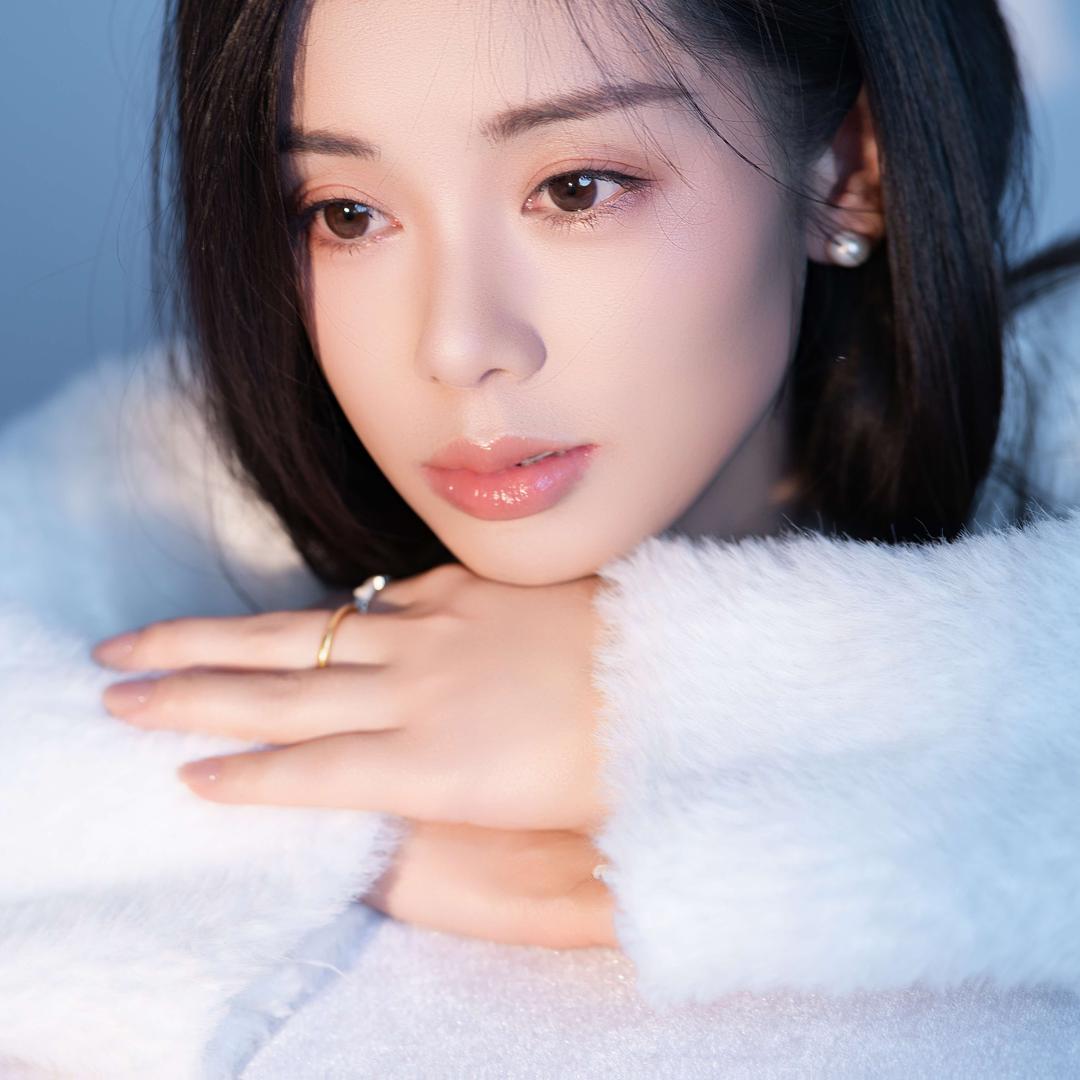 heli（合小渔老板娘）