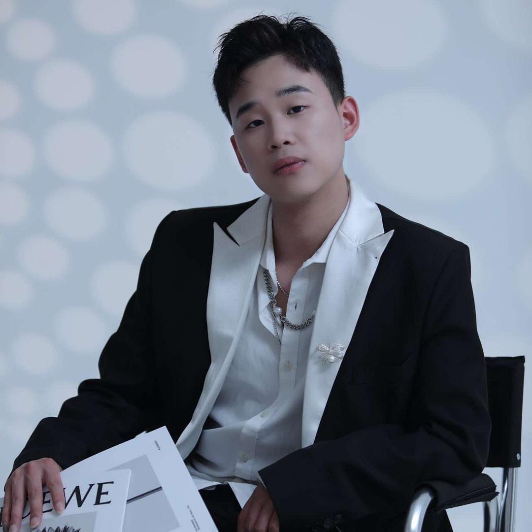 雨目Hair烫染沙龙官方号