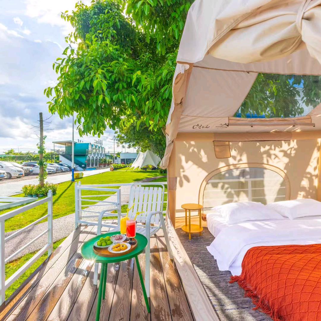 云果里开民宿的70大叔