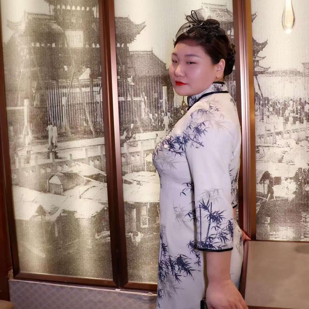 江边里烧烤小酒馆
