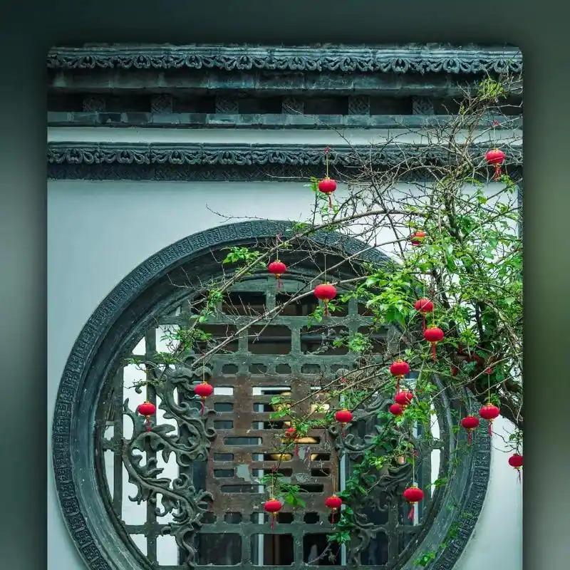 昆明岩建欣丝网络科技有限公司