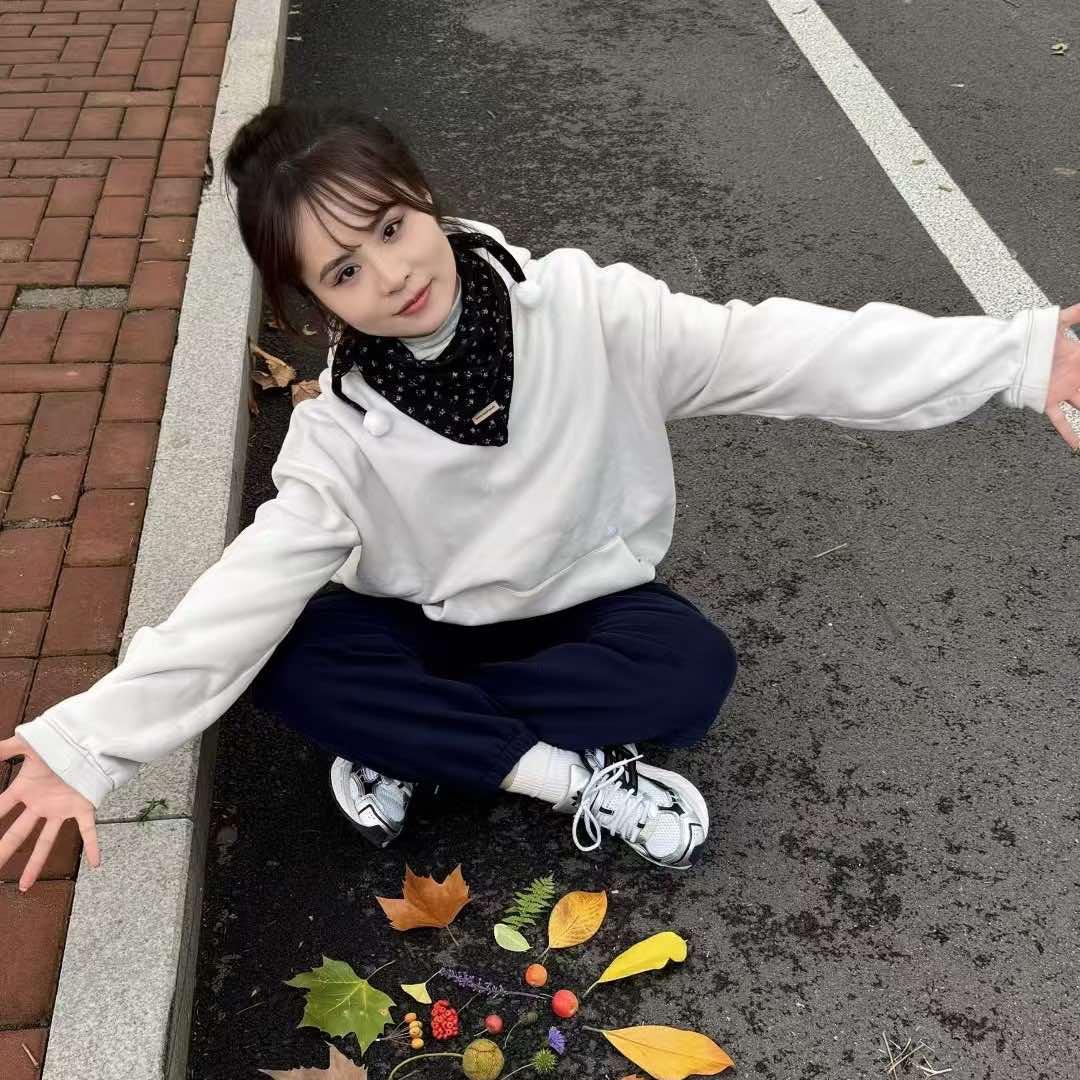 聊城缤纷鸟振华校区牛牛老师