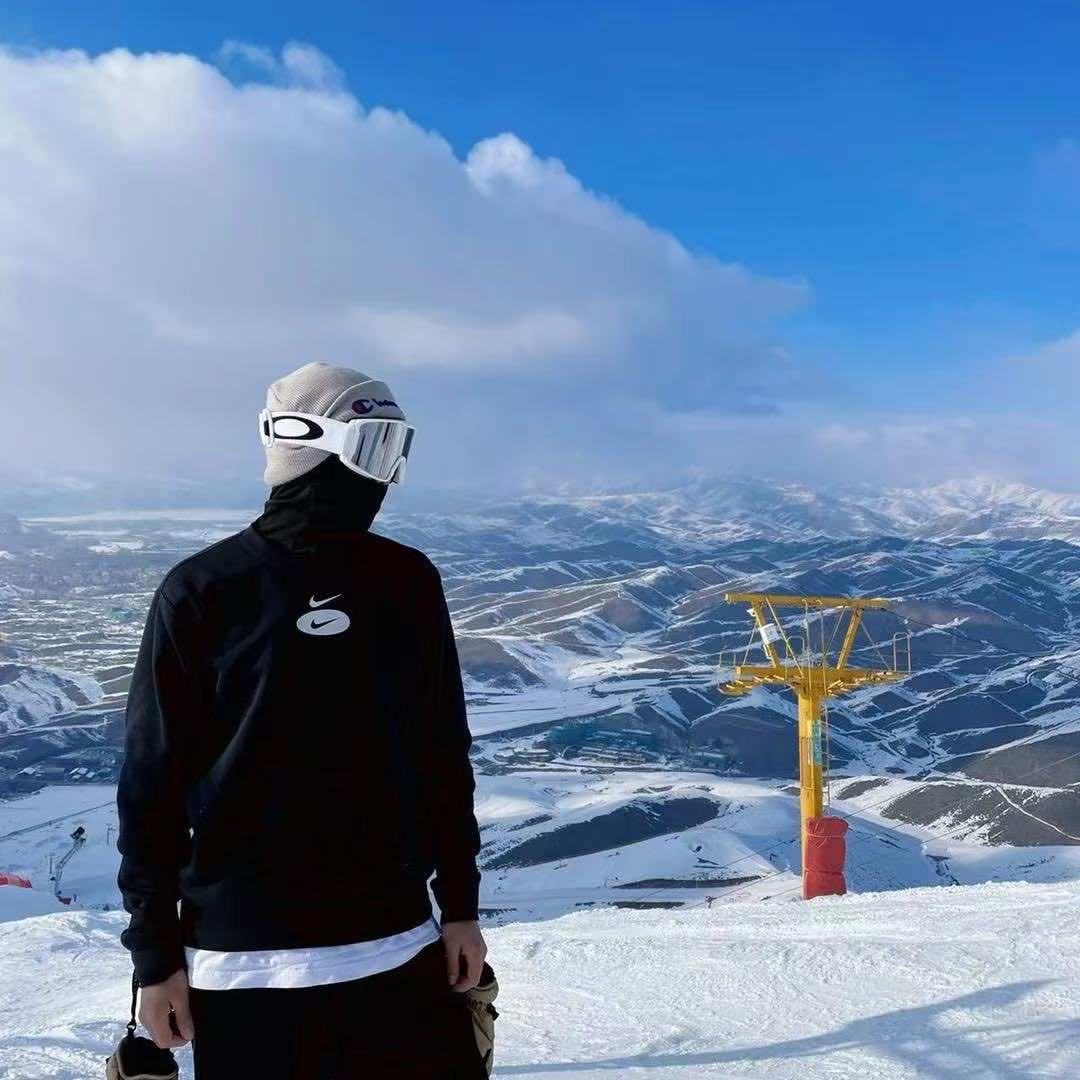 广州男士发型天花板亦晨
