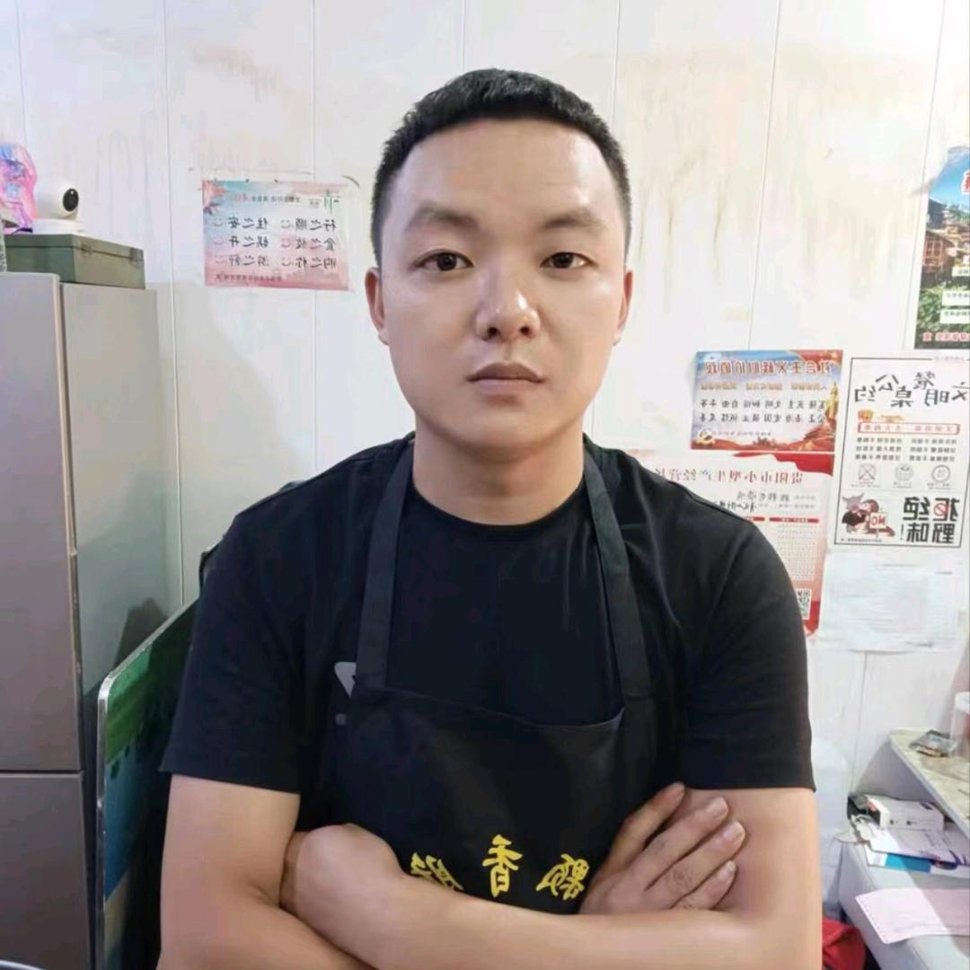 颗颗香脆哨（刘师傅）