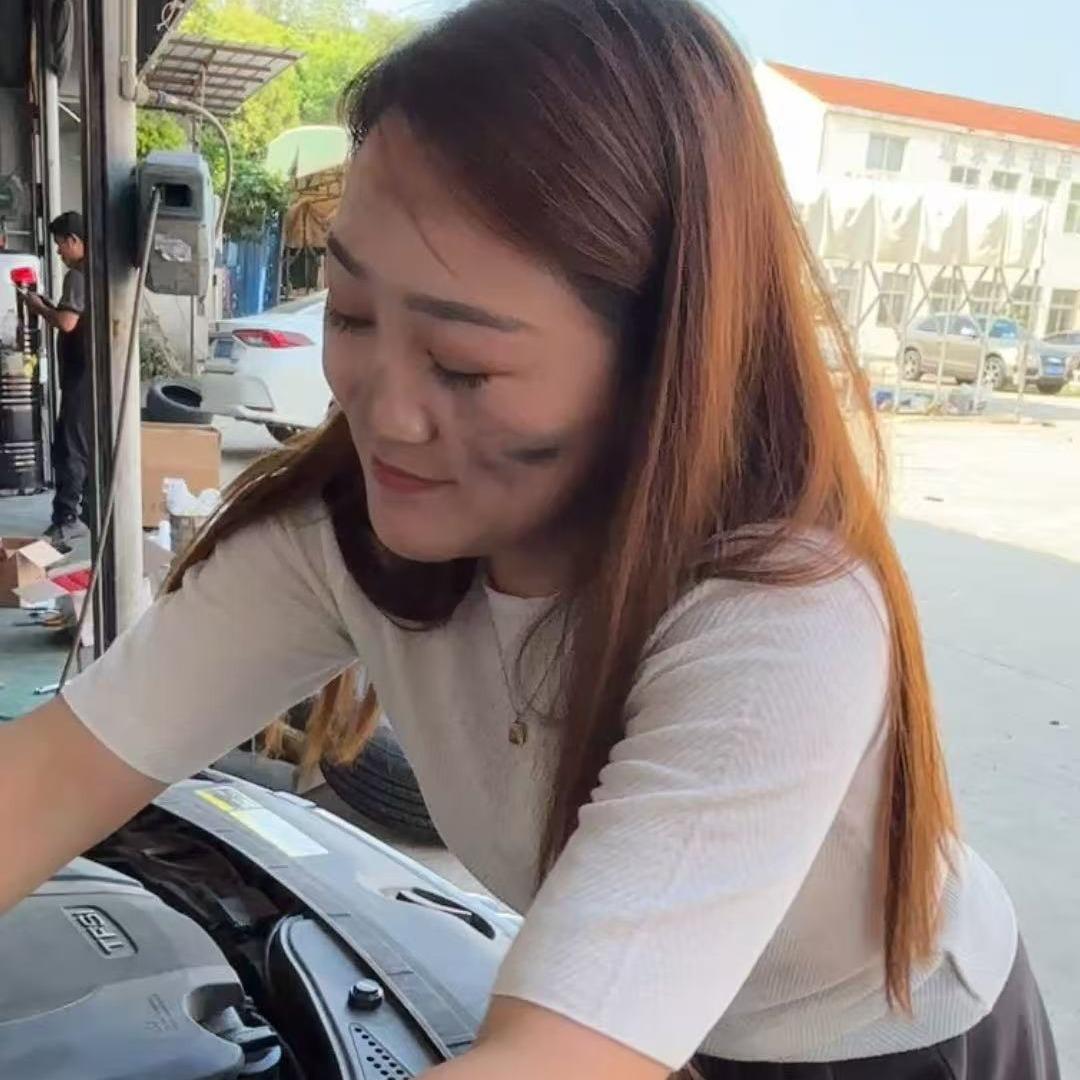 武汉桦淋思思修车服务