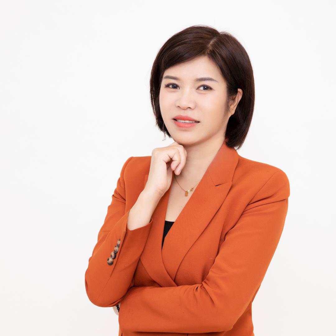 西平眉毛姐衡霞