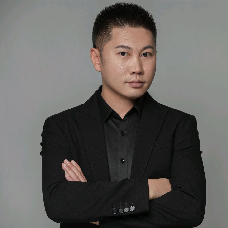 亚形国际总部滕德明