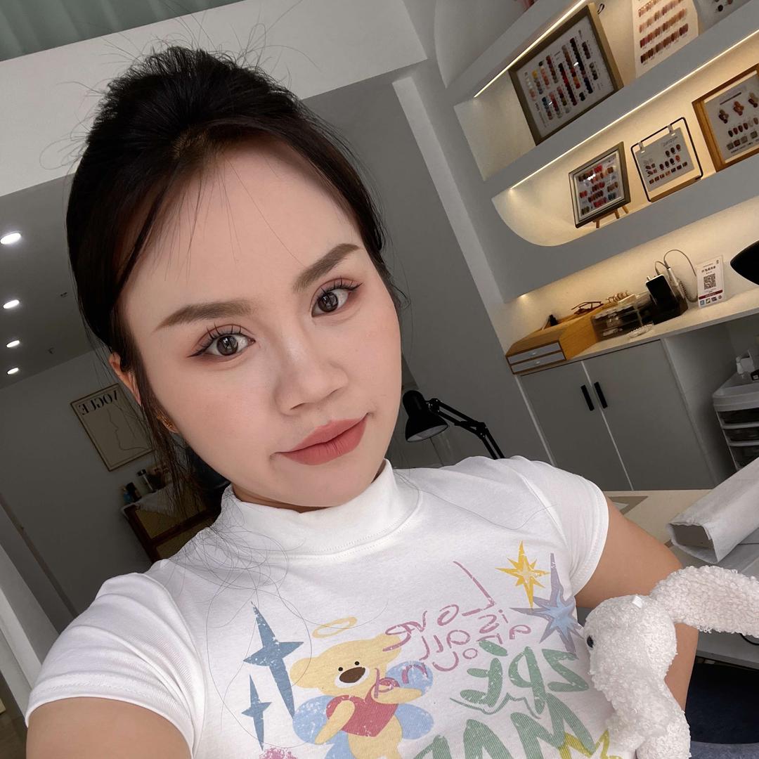 吾悦广场（南里五里庙东）文娜美甲•美睫