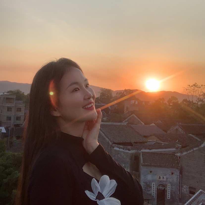 阿丹丹（马峰凉粉总部贺街）