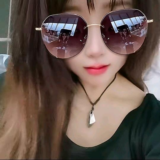 步行街鑫之道足浴十三妹