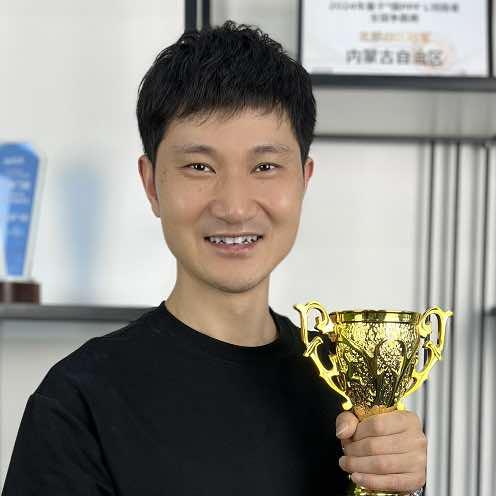 临河贴量子膜的老周（双车道）