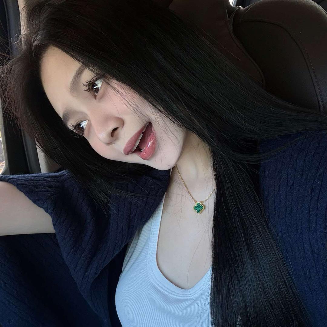 黄娜娜-