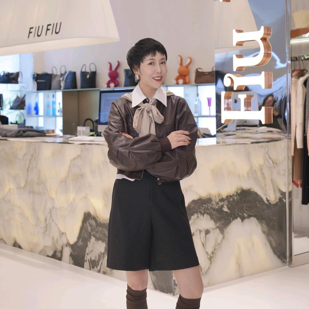 昆明FiuFiu高端女装店-贺孃孃