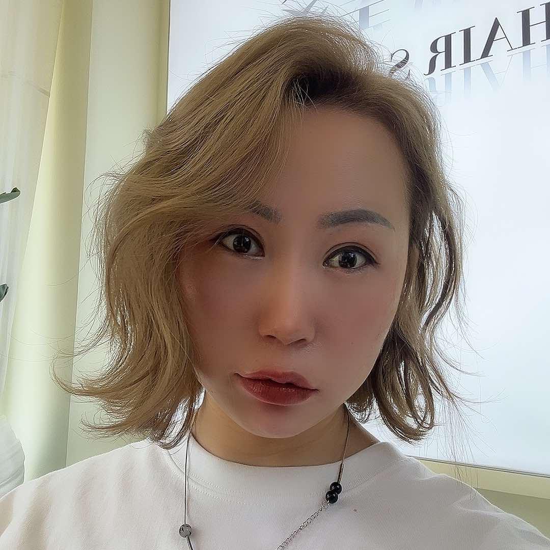 超级美发创始人伊馨跃