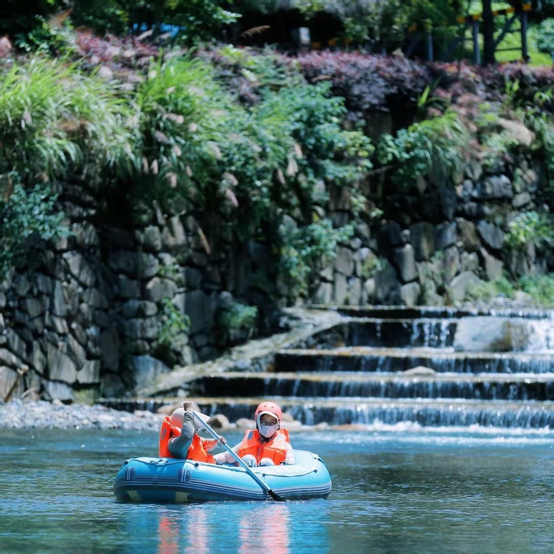 湍溪漂流