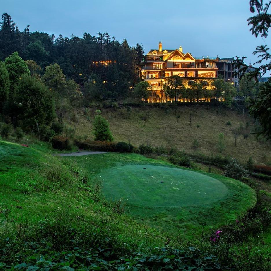 腾冲览月温泉酒店官方号