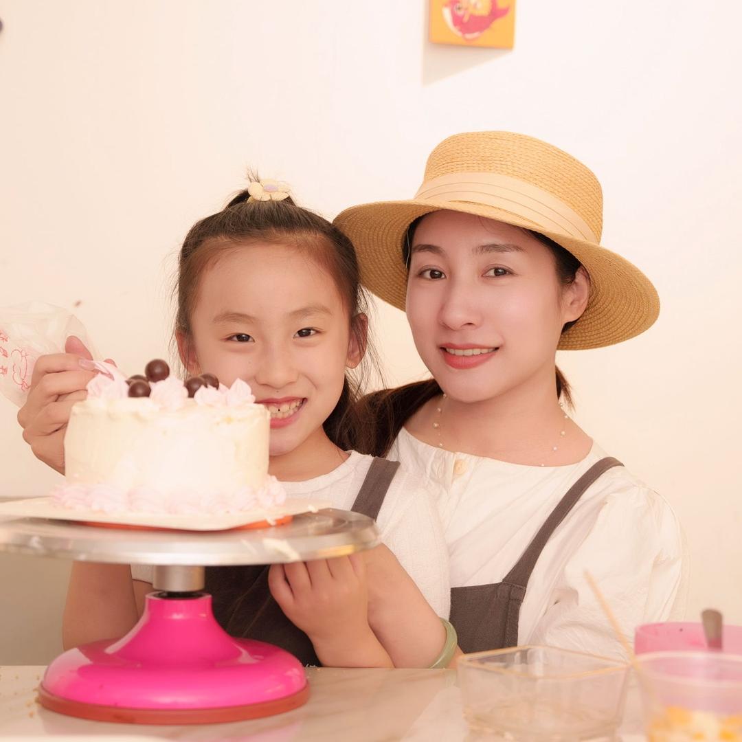 李小心哈拉小屋烘焙馆