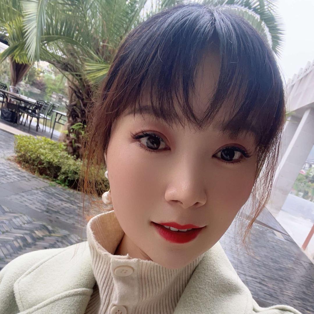 触爱洋县莹蒙护肤官方号