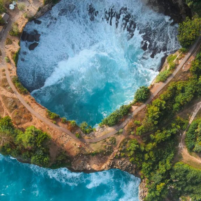 新强五金系传媒直播号