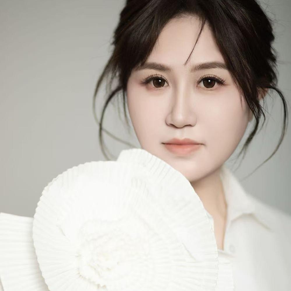 辽源市龙山区爱约定婚纱艺术写真会馆