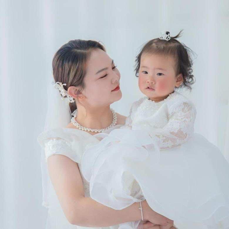 巴蜀拌拌鸭（木ღ子ღ李）