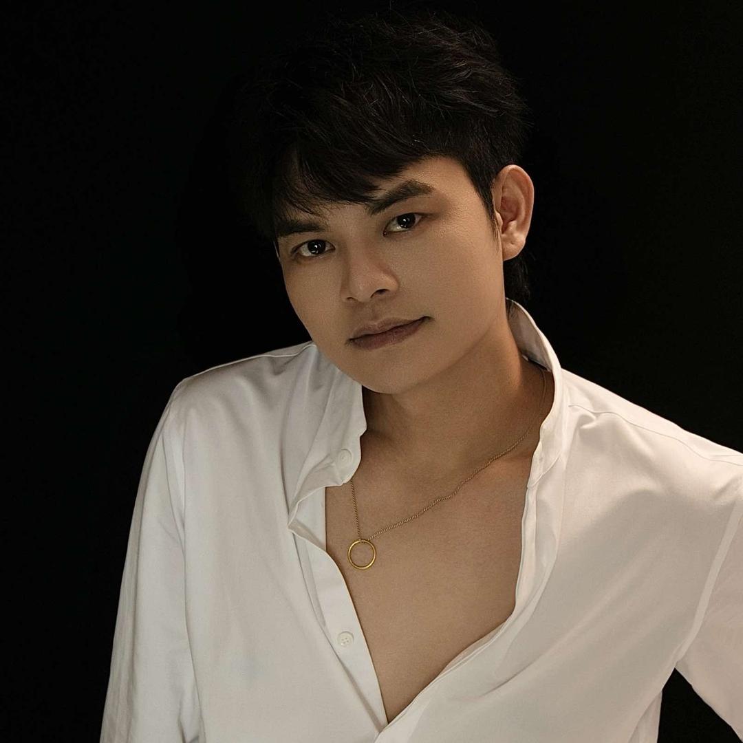 艾宇佛山发型设计-點·S