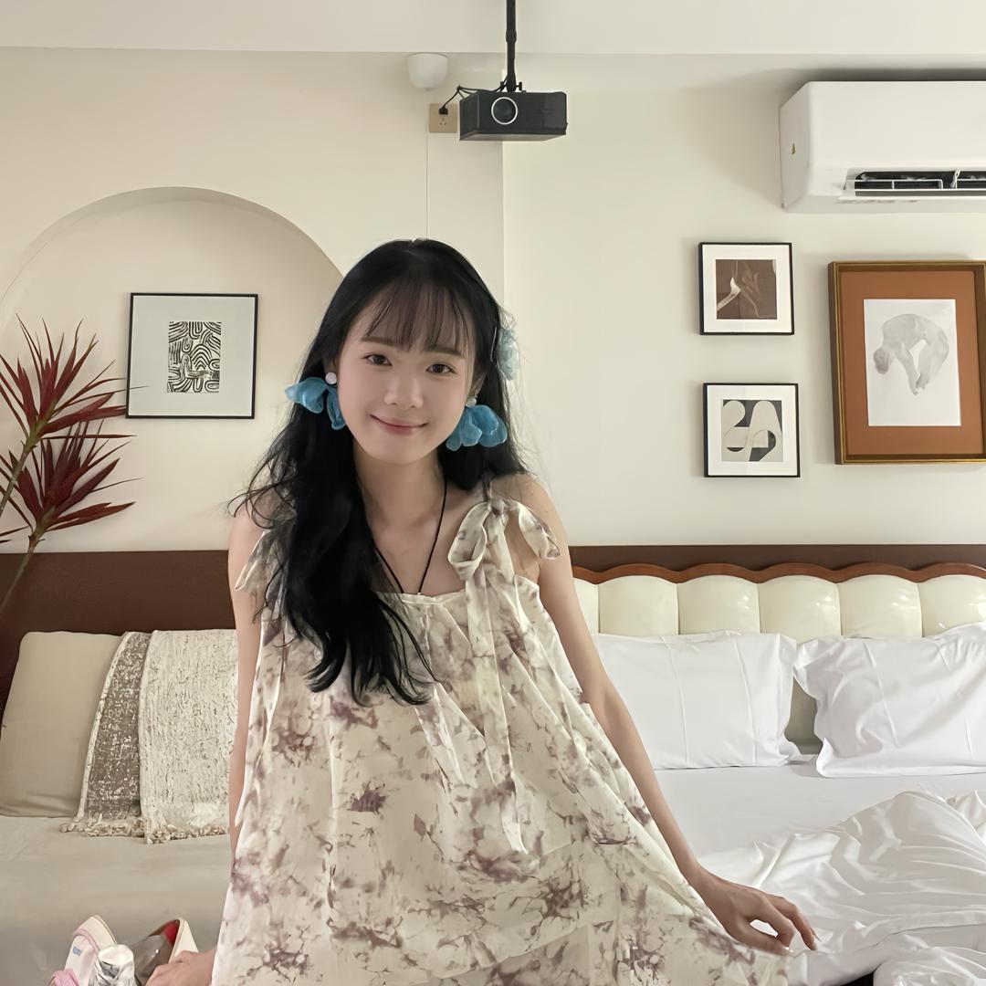 赚点小钱迷你球房小曼