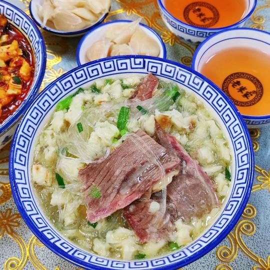 清渭坊牛羊肉泡馍