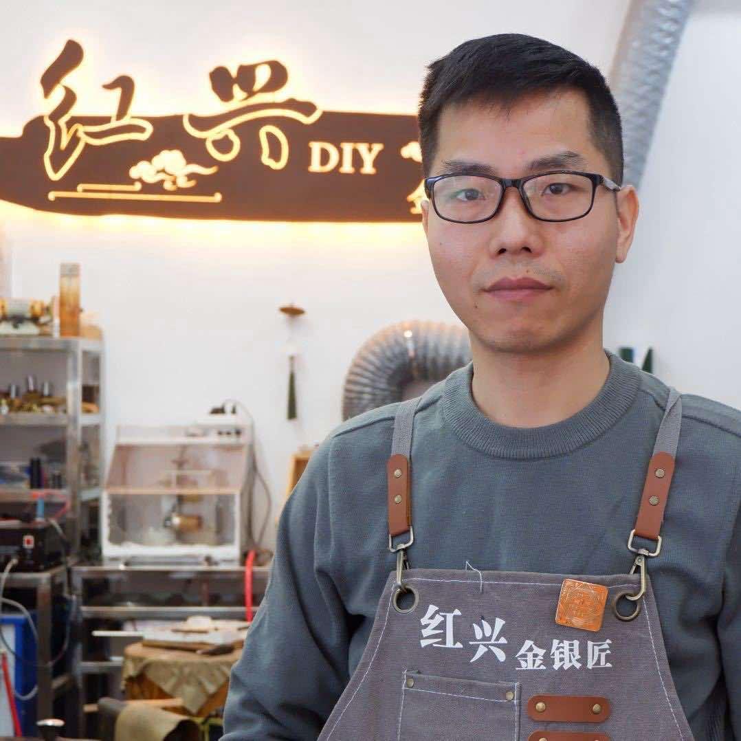 上海红兴金银匠(黄金加工包损耗）