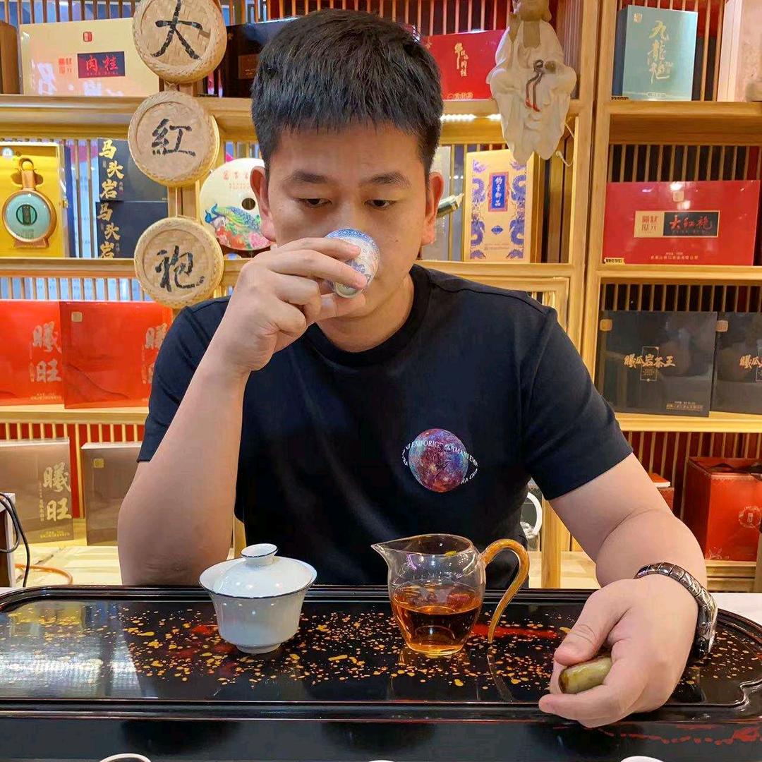岩禾佳妙 郑州老严的茶