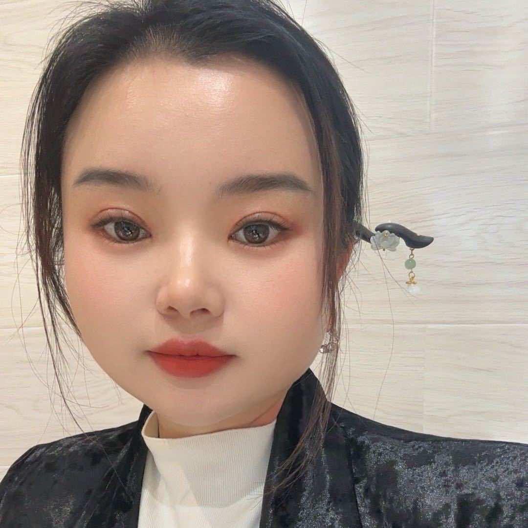 甲给我吧美甲美睫菲菲