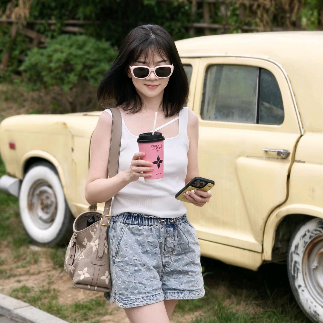 柚诗的赵小牛（柚诗）