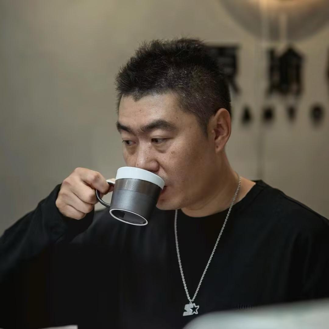 不务正业的超级奶爸