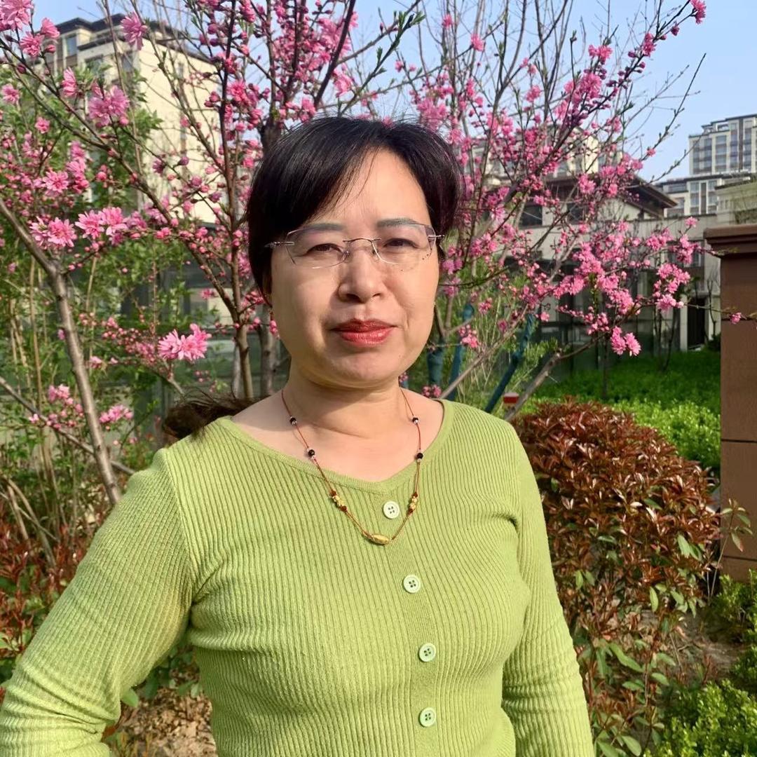 范嫂卖旧货