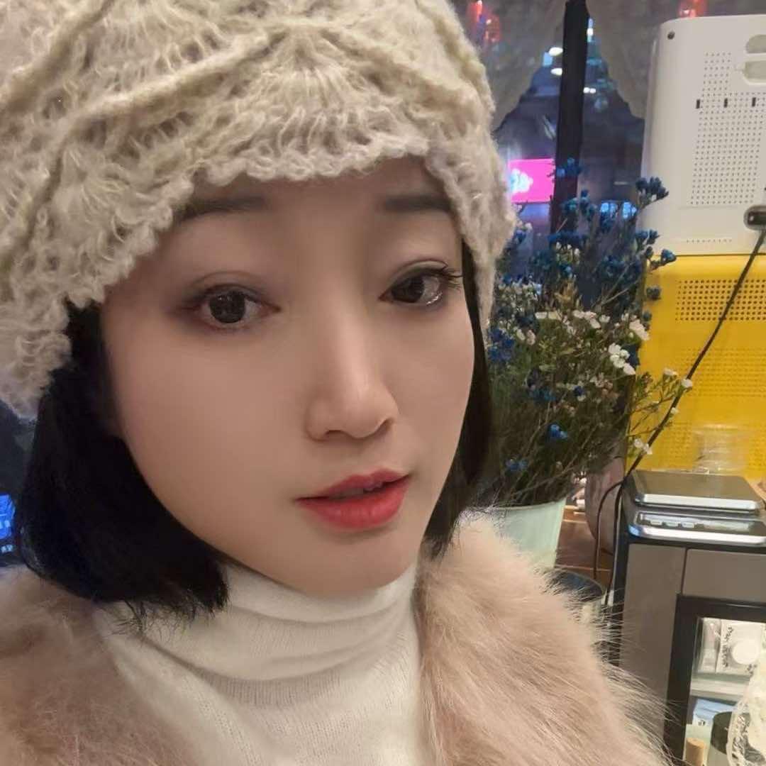 醉榴莲创始人- 唐唐