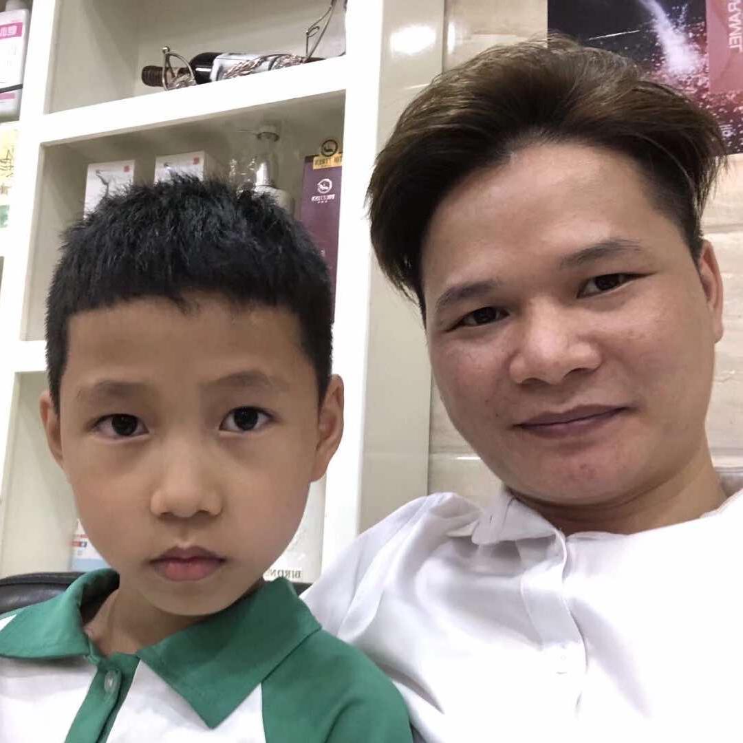 💈在花都旗岭做美发的华仔