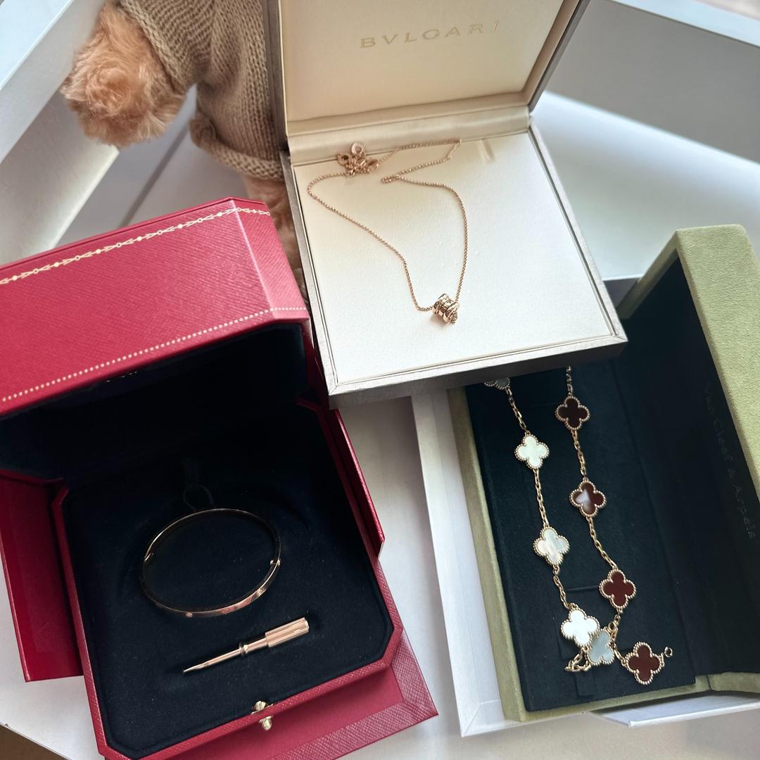 奢二网回收大牌首饰