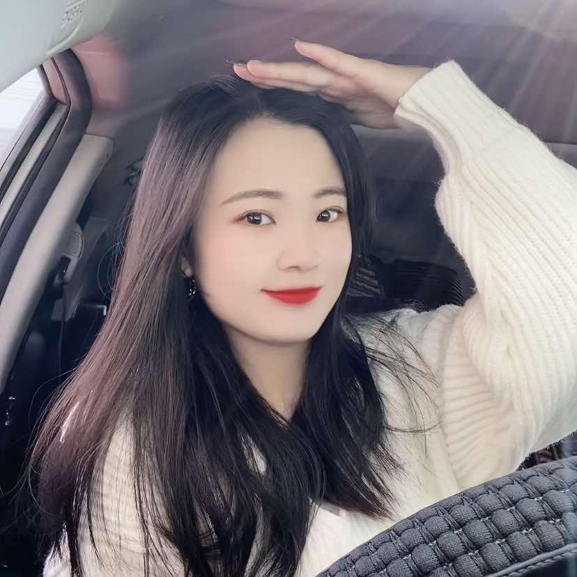 做蛋糕的小姐姐-