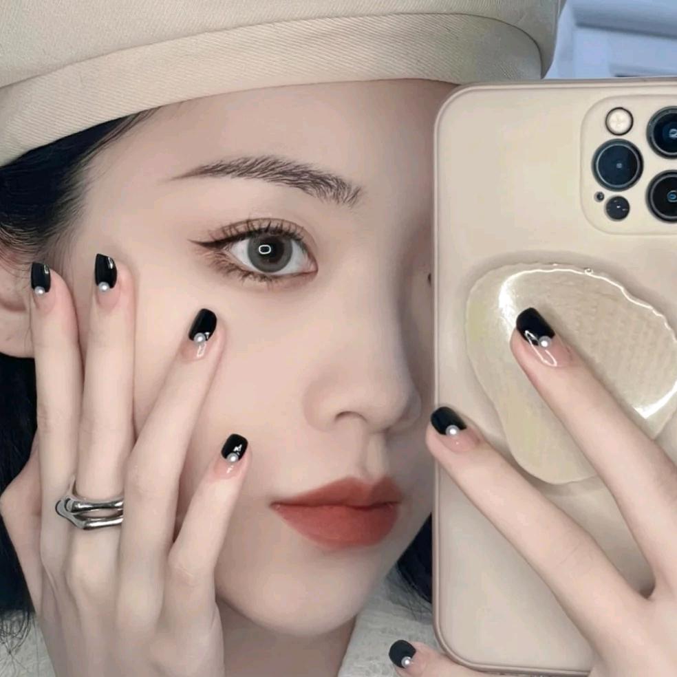 丹东新区墨色世景芳华店