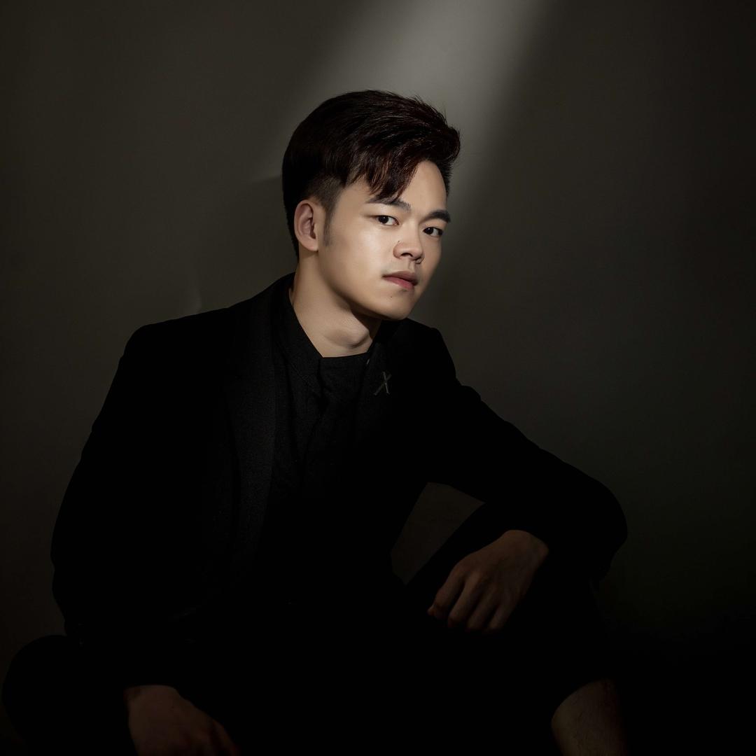 龙华设计师 威龙