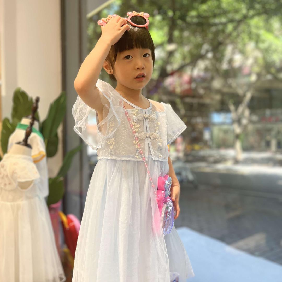 囧小孩云阳店