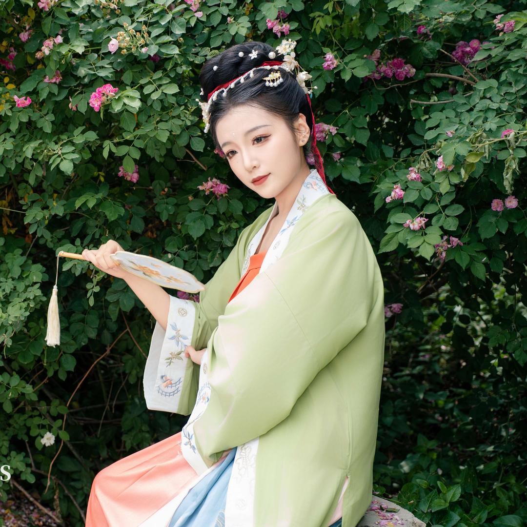 眼明泉汉服体验馆