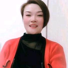 包满意箱包店